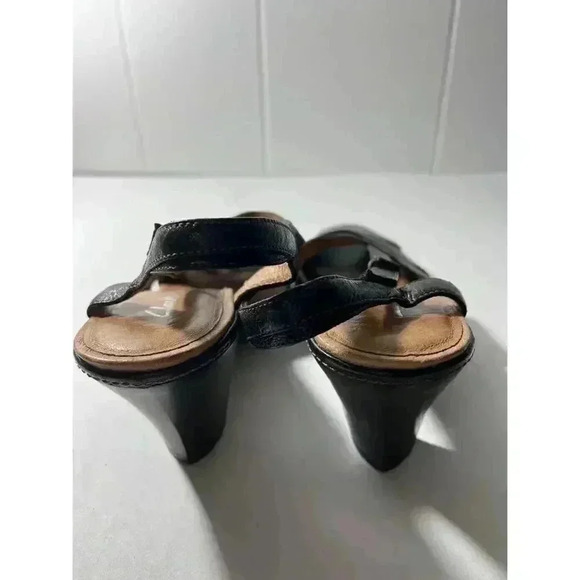 Clarks shoes - Picture 3 of 5